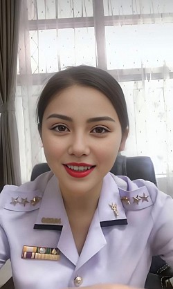 ผู้พันกวาง ที่ปรึกษาบริษัท